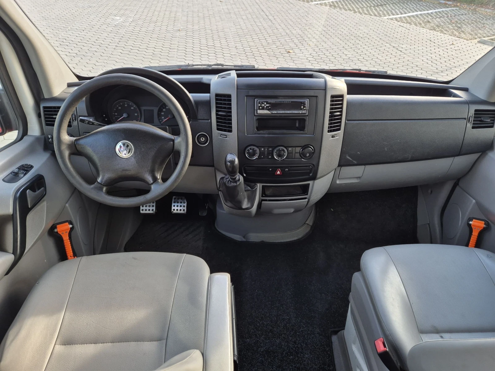 VW Crafter 2.5TDI - изображение 9