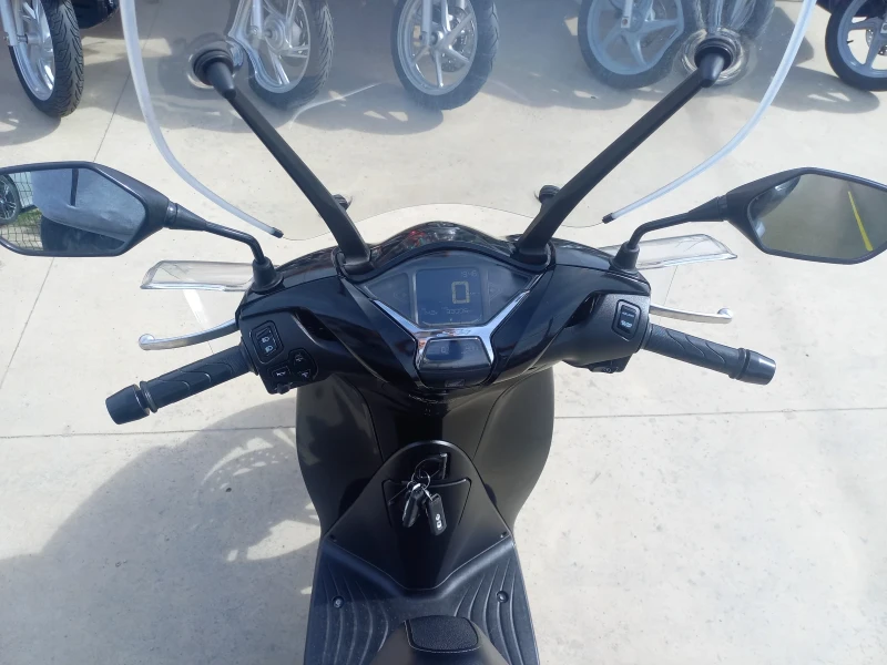 Honda Sh 150 ABS LED , снимка 8 - Мотоциклети и мототехника - 49504763