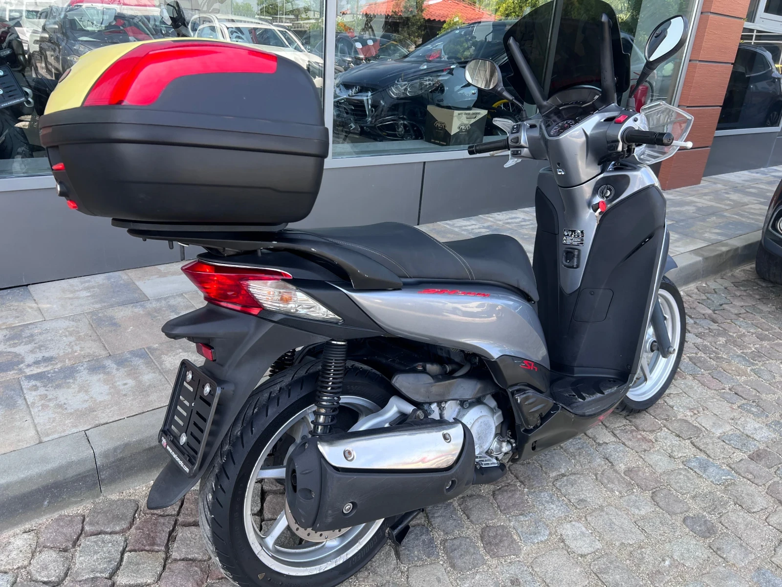 Honda Sh 300i - изображение 3