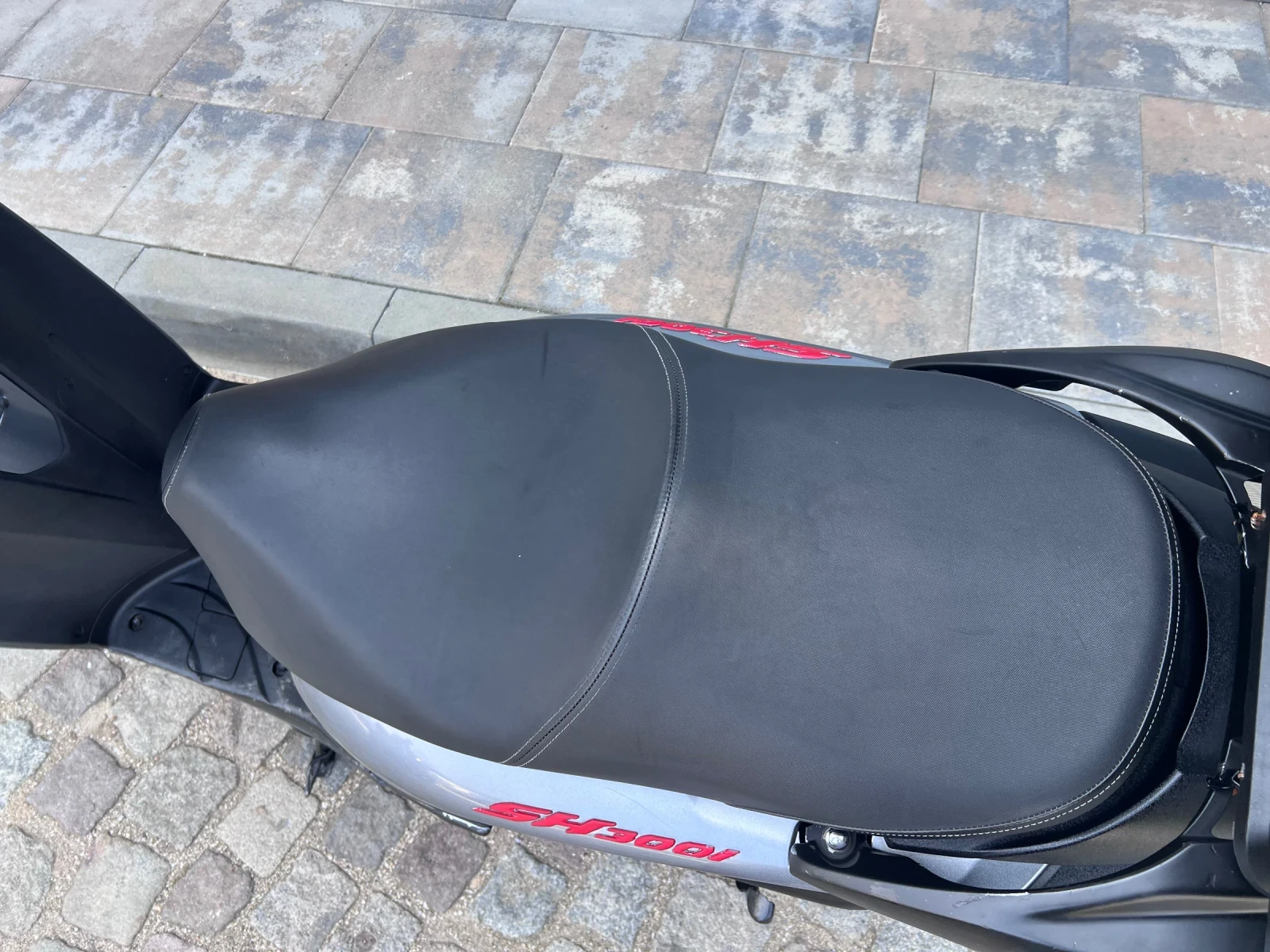 Honda Sh 300i - изображение 9