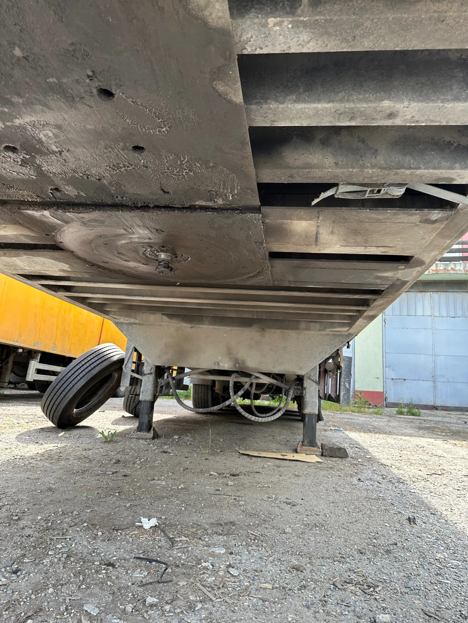 Полуремарке Benalu T34, снимка 5 - Ремаркета - 54601397