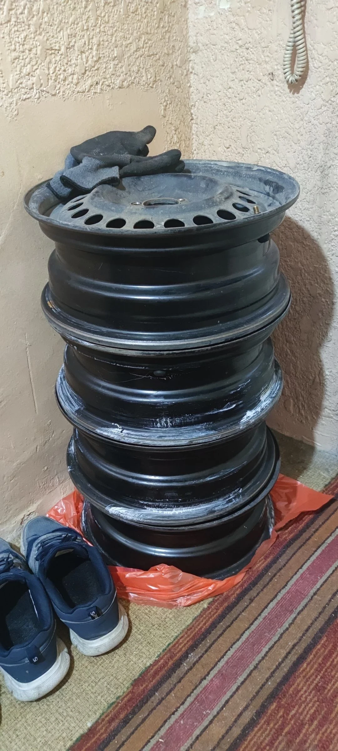 �������� ������� ������, 15 ���� | Mobile.bg � ����������� 1