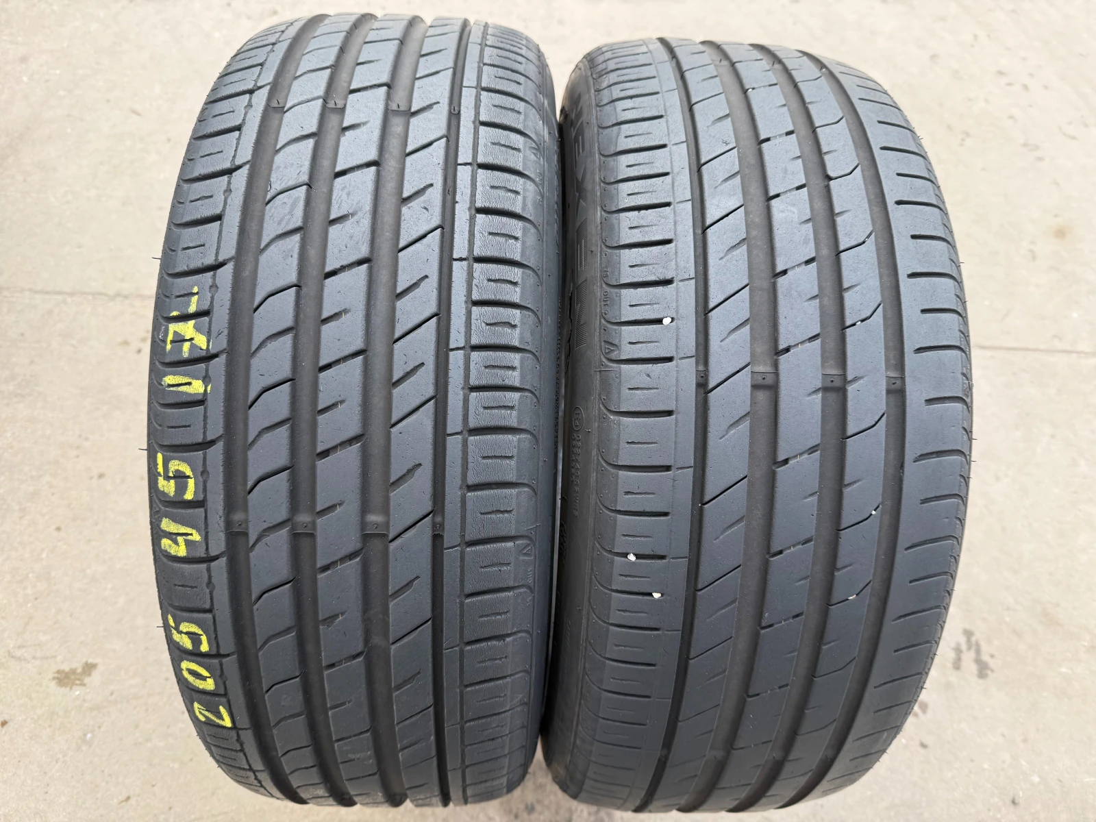 Гуми Летни 205/45R17