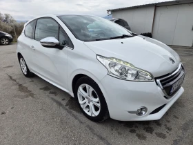 Peugeot 208 ПАНОРАМА! КОЖЕН САЛОН! НАВИГАЦИЯ!, снимка 6