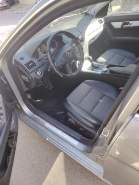 Mercedes-Benz C 200, снимка 3