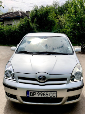 Toyota Corolla verso, снимка 3 - Автомобили и джипове - 45865606