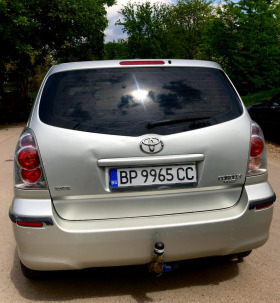Toyota Corolla verso, снимка 5 - Автомобили и джипове - 45865606
