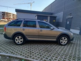 Skoda Octavia Scout , снимка 3