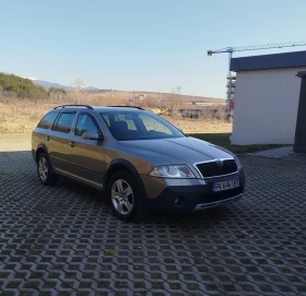 Skoda Octavia Scout , снимка 2