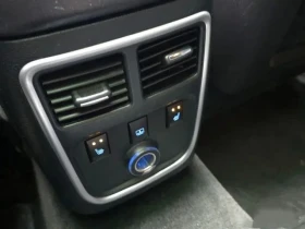Chrysler 300c 3.0CRD | Mobile.bg    16