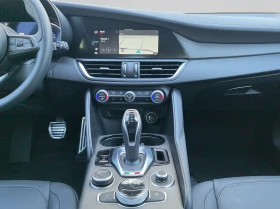 Alfa Romeo Giulia TI 2.2 Diesel 210 hp AT8 Q4 | Mobile.bg    13