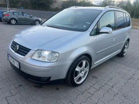 VW Touran 2.0TDI // DSG // Нави // Кожа // Подгрев // Лизинг - 6999 лв. - 35937006 9