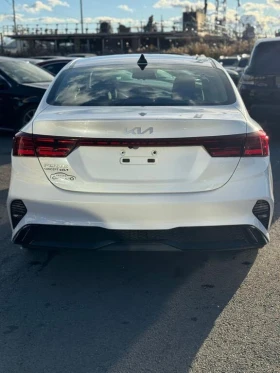 Kia Forte EX FWD* BLINDSPOT* CARPLAY* KEYLESS* DISTRONIC* ПО - 26100 лв. / 13344.72 € - 60566650 6