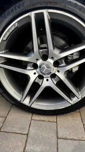 Mercedes-Benz E 220 - 17400 € / 34031.44 лв. - 63665957 5