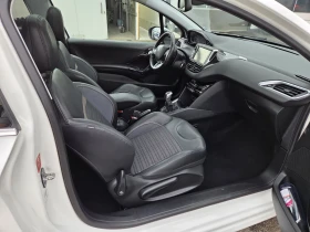 Peugeot 208 ПАНОРАМА! КОЖЕН САЛОН! НАВИГАЦИЯ! - 3700 € / 7236.57 лв. - 18046639 8