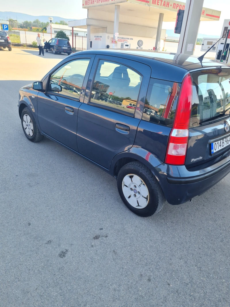 Fiat Panda 1.3куб.70к.с.2009г., снимка 4 - Автомобили и джипове - 46620373