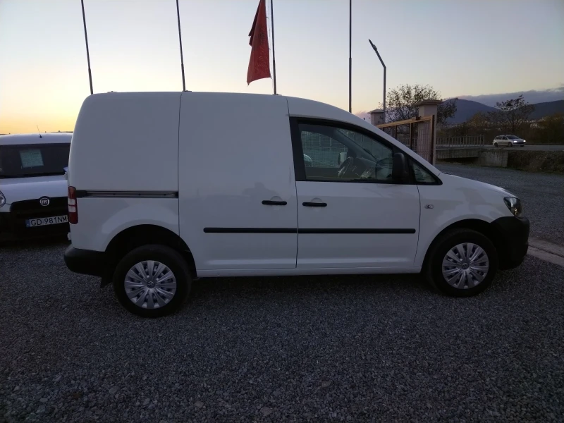 VW Caddy 6 скорости, 2000 куб. см. 110 к.с. 4x4, снимка 8 - Автомобили и джипове - 47992156