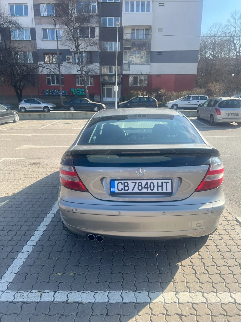 Mercedes-Benz C 200 Kompresor, снимка 8 - Автомобили и джипове - 49527514