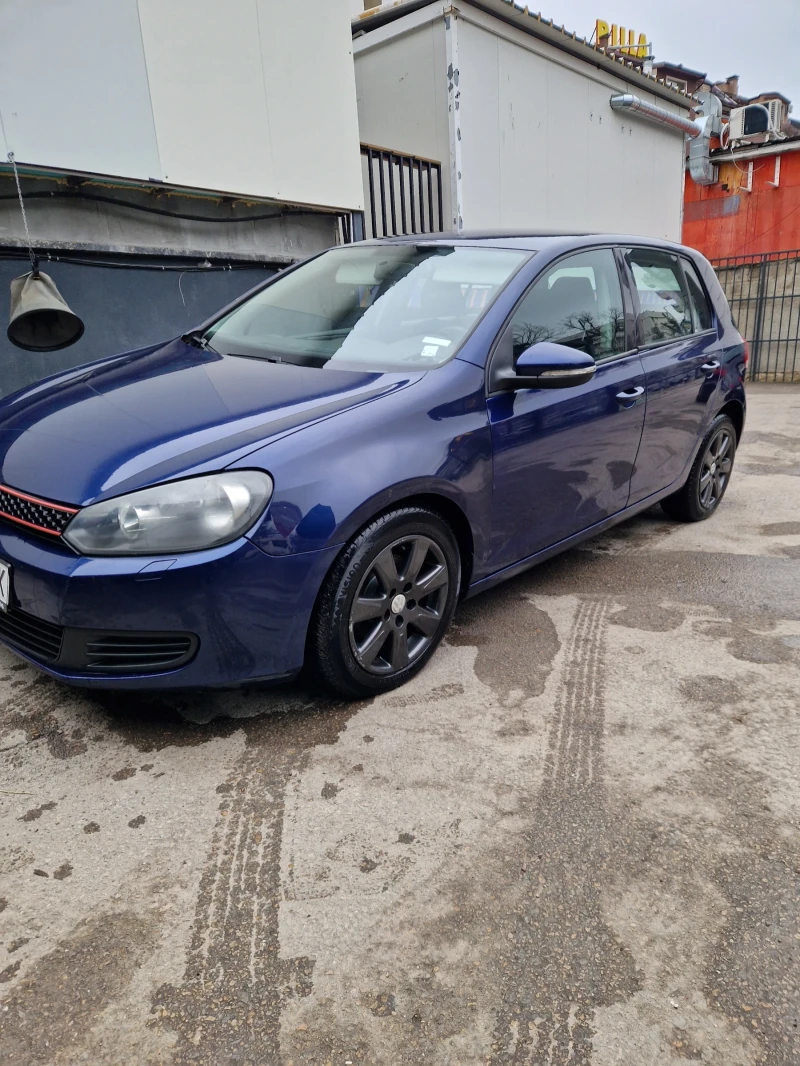 VW Golf, снимка 1 - Автомобили и джипове - 49316695