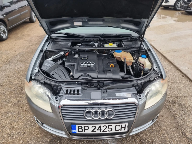 Audi A4 2.0TDI, снимка 16 - Автомобили и джипове - 49322906