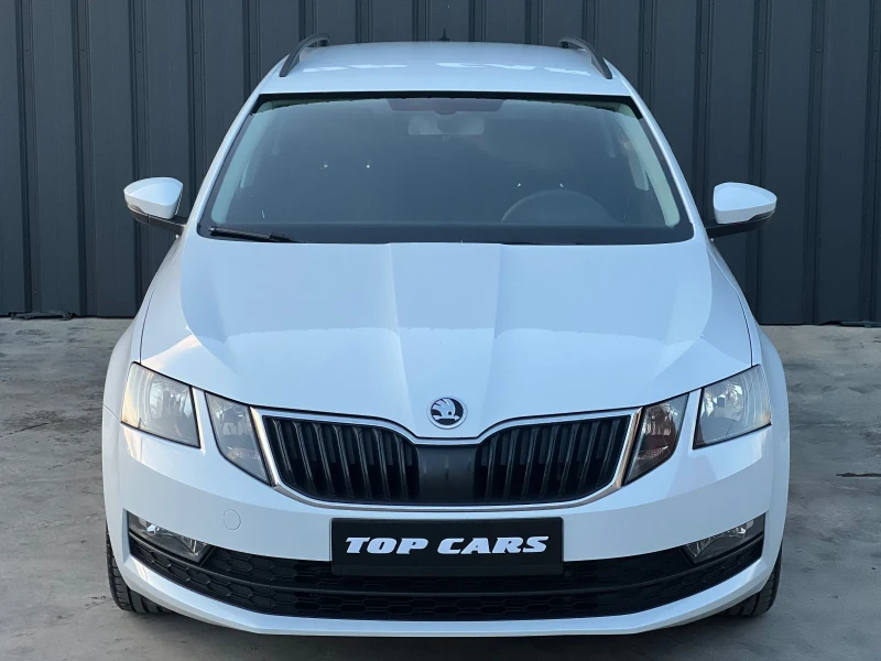 Skoda Octavia ДИГИТАЛ КАМЕРА , снимка 7 - Автомобили и джипове - 49325141