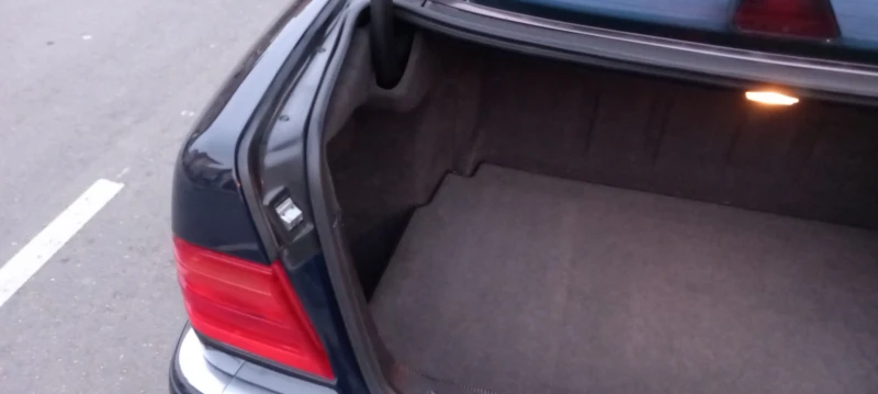 Mercedes-Benz E 430 Е430 V8 Avantgarde, снимка 17 - Автомобили и джипове - 52125252