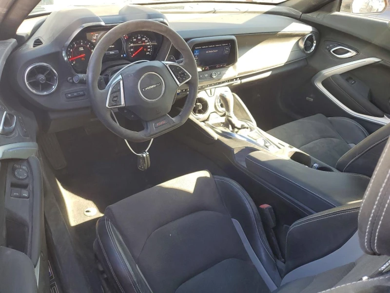 Chevrolet Camaro, снимка 12 - Автомобили и джипове - 53502646