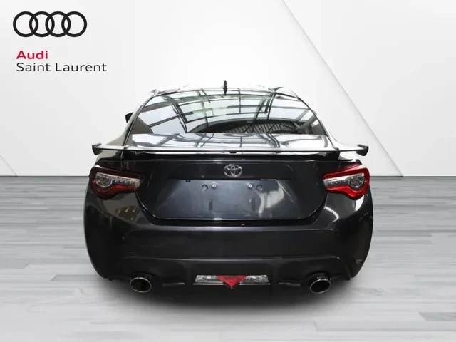 Toyota GT86 GT RWD* LED* ПОДГРЕВ - изображение 4