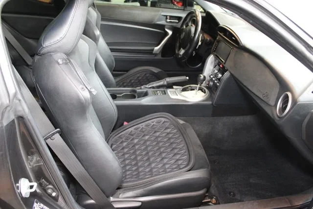 Toyota GT86 GT RWD* LED* ПОДГРЕВ - изображение 7