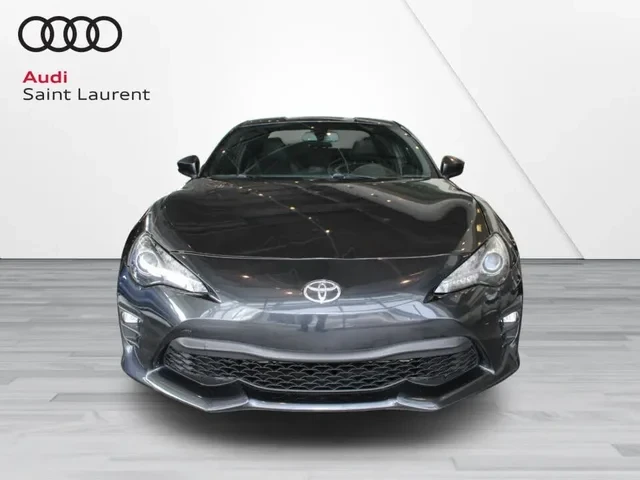 Toyota GT86 GT RWD* LED* ПОДГРЕВ - изображение 3