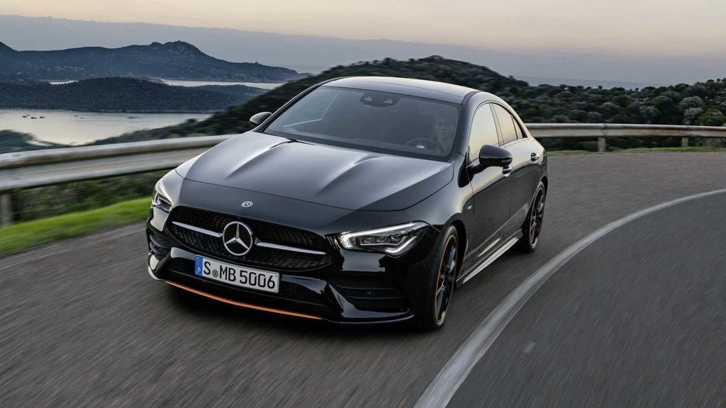 Mercedes-Benz CLA - [1] 