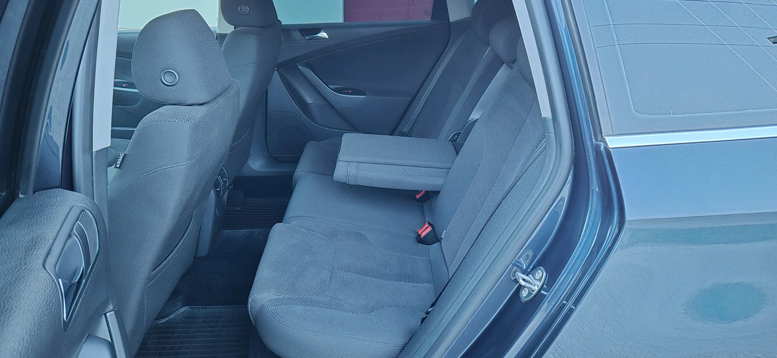 VW Passat 2.0-TDI* 4x4* 6ск.Обслужен*  - изображение 9