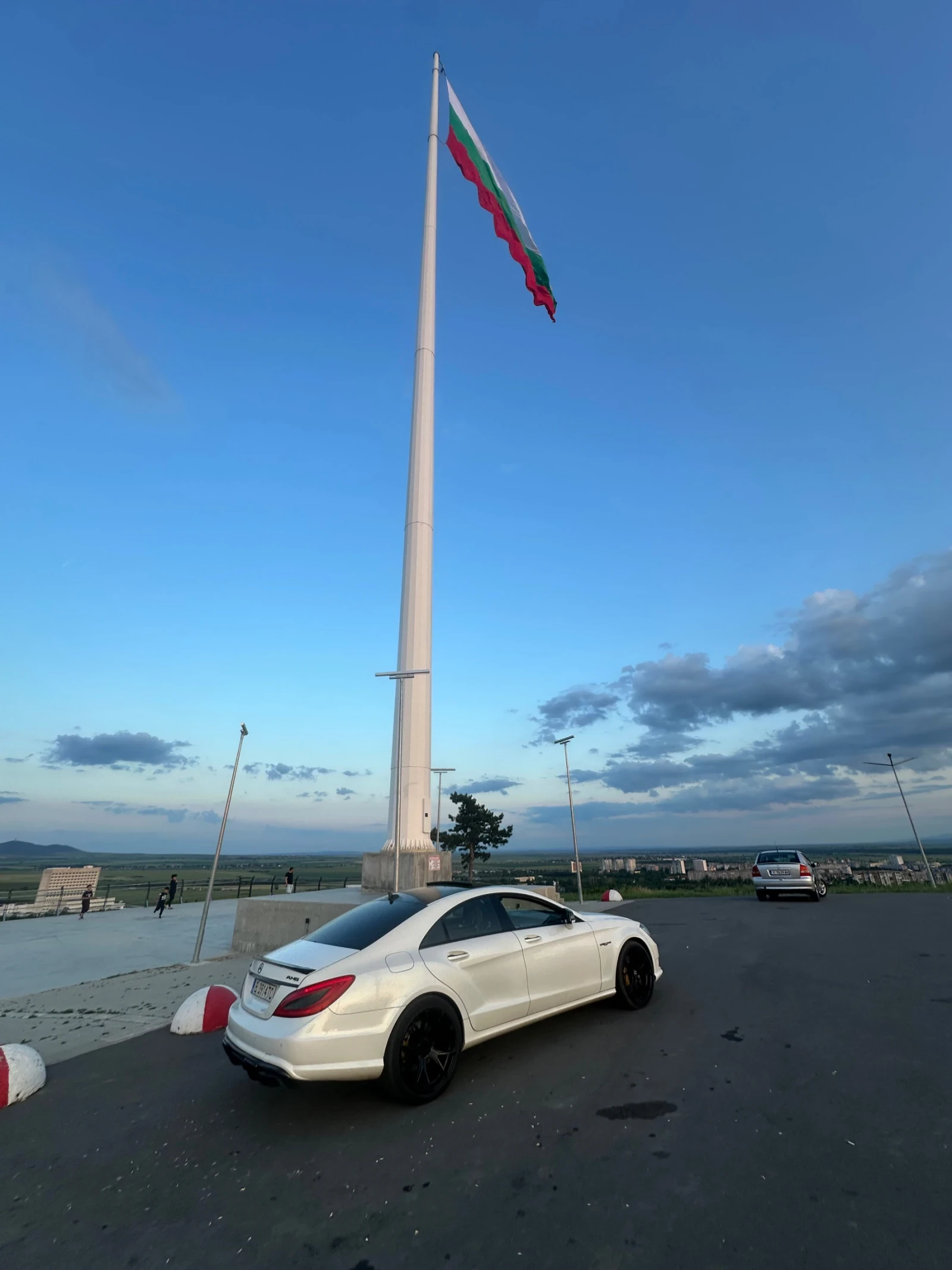 Mercedes-Benz CLS 550  - изображение 6