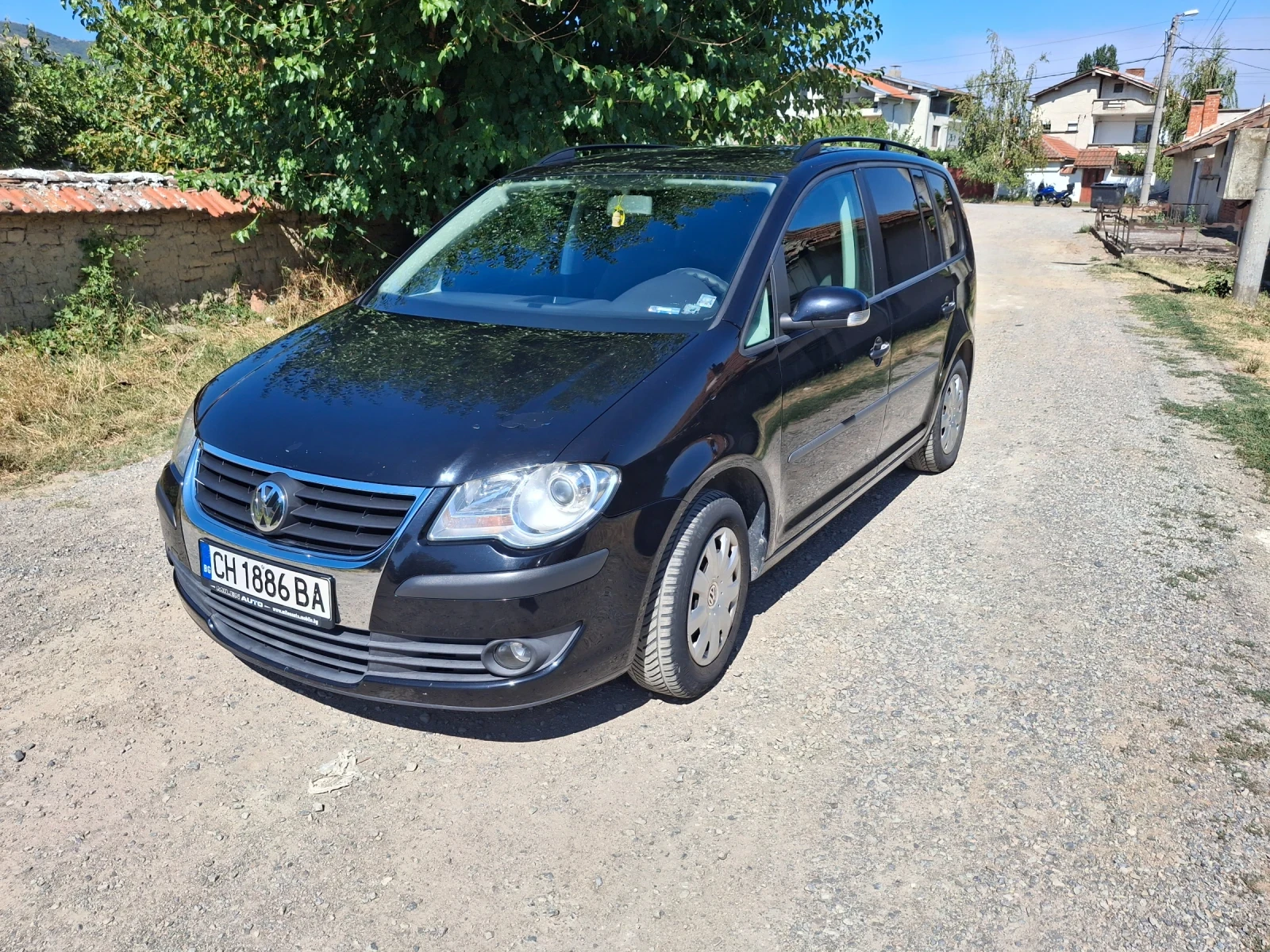 VW Touran  - изображение 2