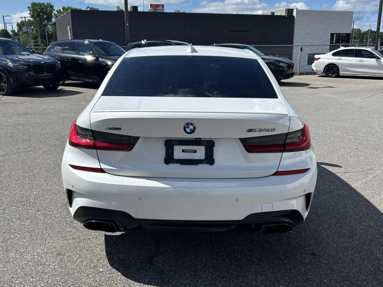 BMW 340 M340i xDrive * CARFAX* ОПЦИЯ ЗА ФИНАНСИРАНЕ*  - изображение 4