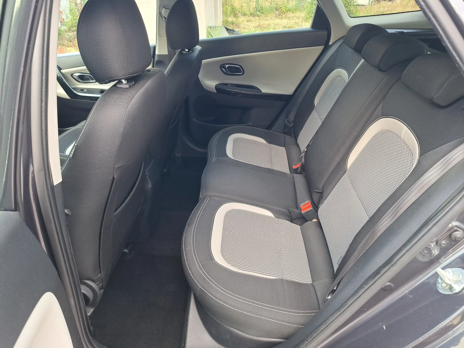 Kia Ceed 1.6 CRDI 110KS FACE! | Mobile.bg   13