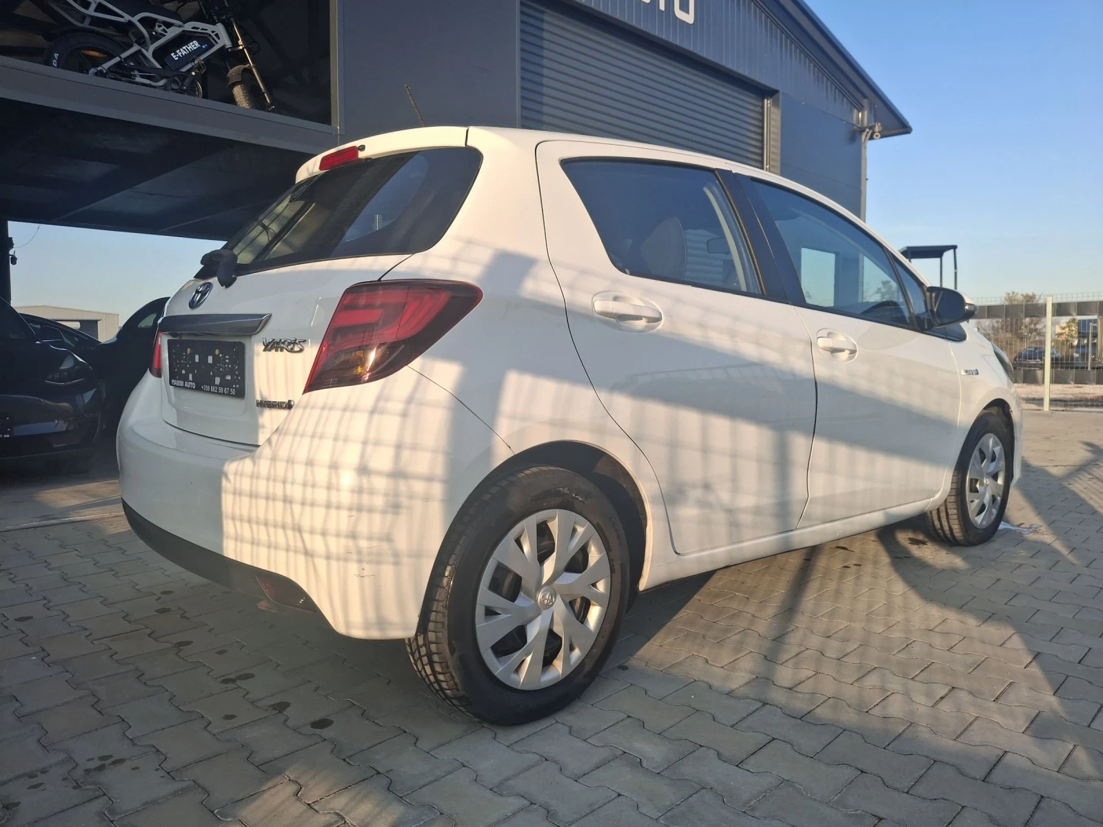Toyota Yaris 1.5Hybrid * * facelift * * EURO6  - изображение 8