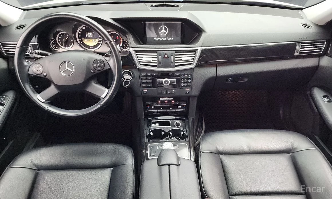 Mercedes-Benz E 220  - изображение 7