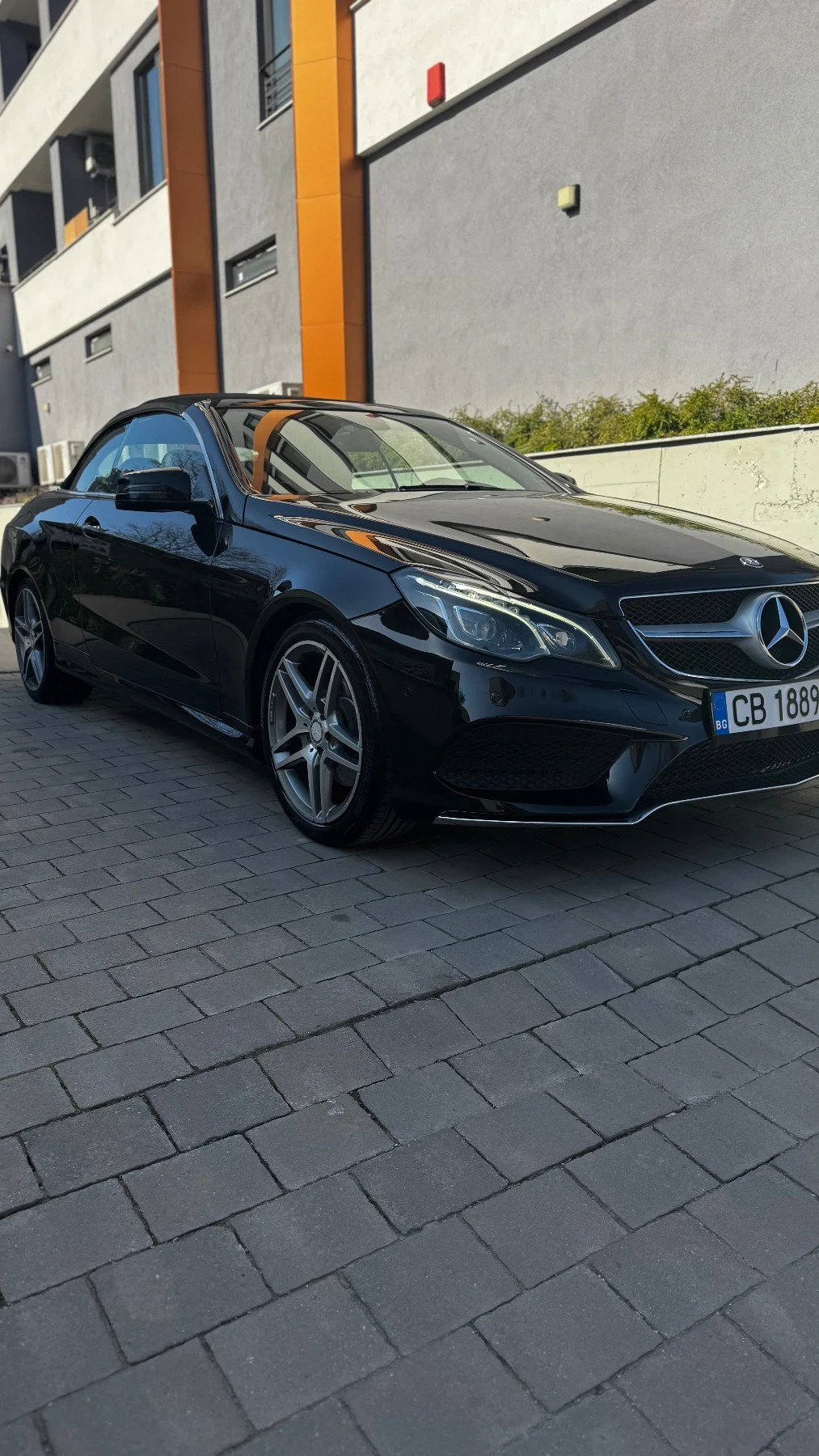 Mercedes-Benz E 220 AMG, снимка 2 - Автомобили и джипове - 53795087