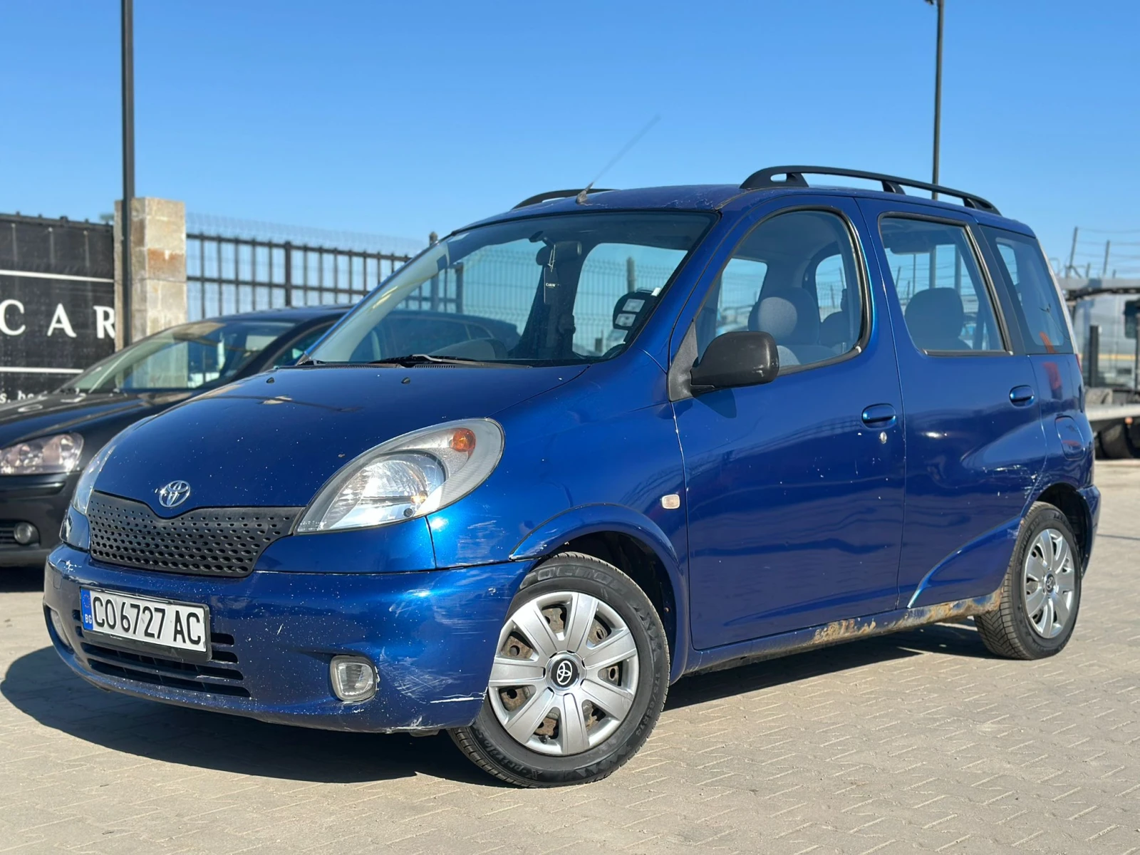 Toyota Yaris verso / 1.3I / ВСИЧКО ПЛАТЕНО / ОБСЛУЖЕНА+ ЗИМНИ ГУМИ /, снимка 8 - Автомобили и джипове - 53813729