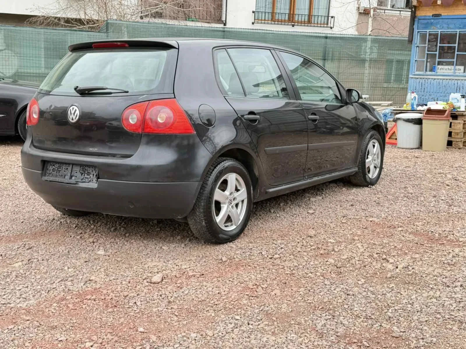 VW Golf 1.9 90кс, снимка 7 - Автомобили и джипове - 53894407