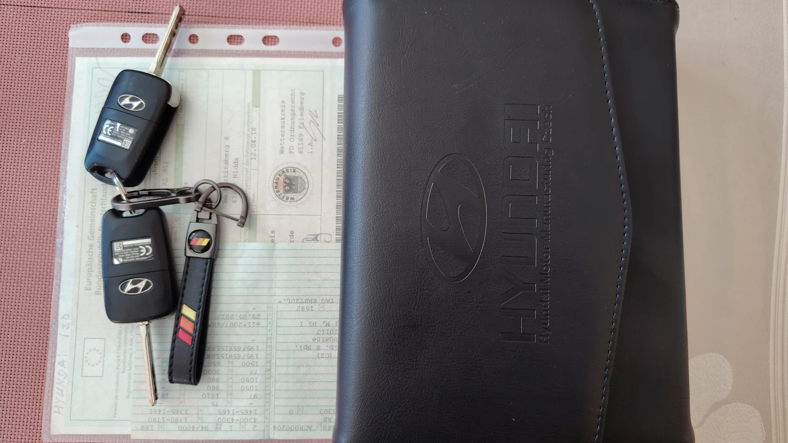 Hyundai I30 1.6 CRDI Navi, снимка 12 - Автомобили и джипове - 54089487