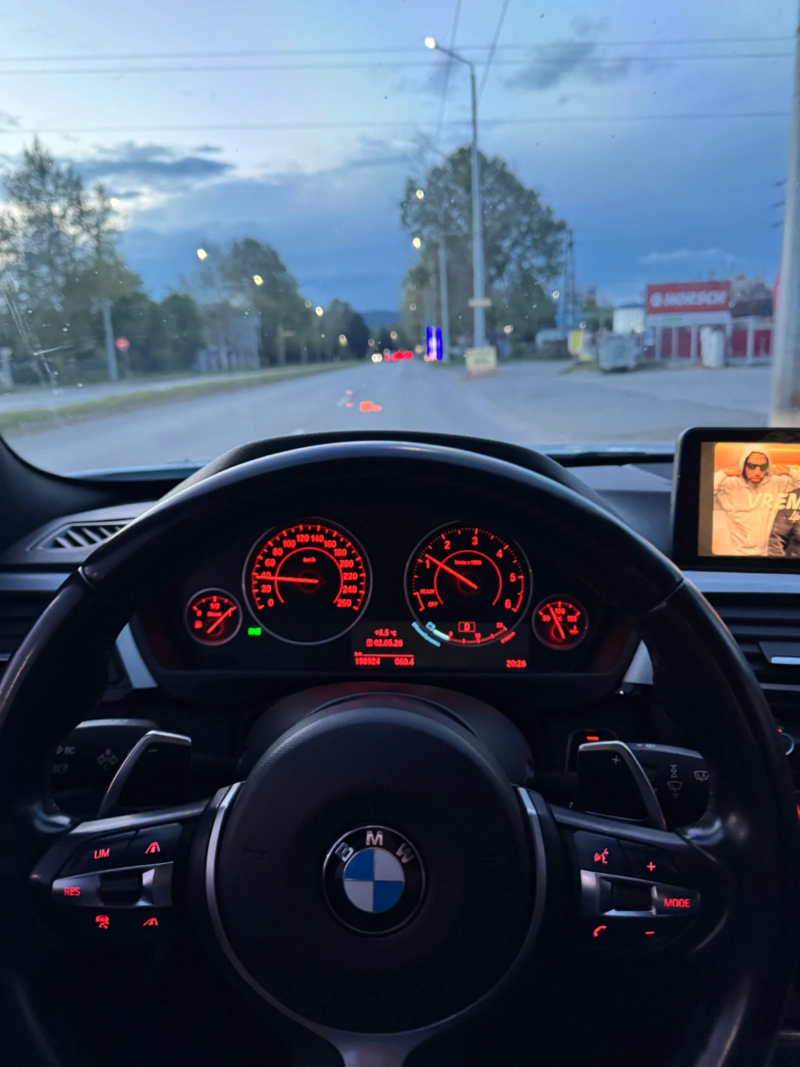 BMW 435 XD head up keyless and more , снимка 16 - Автомобили и джипове - 54399391