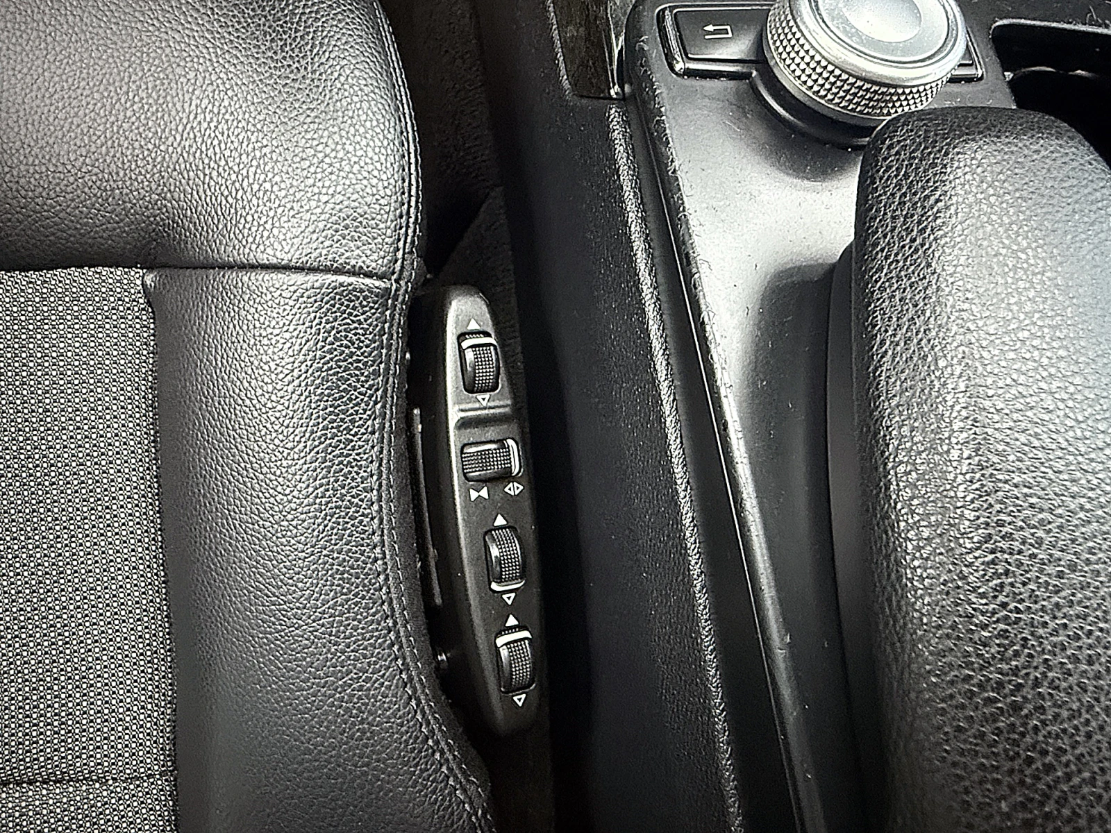 Mercedes-Benz E 250 AMG-LINE/PODGREV/AVANGARDE/СОБСТВЕН ЛИЗИНГ, снимка 14 - Автомобили и джипове - 54454960