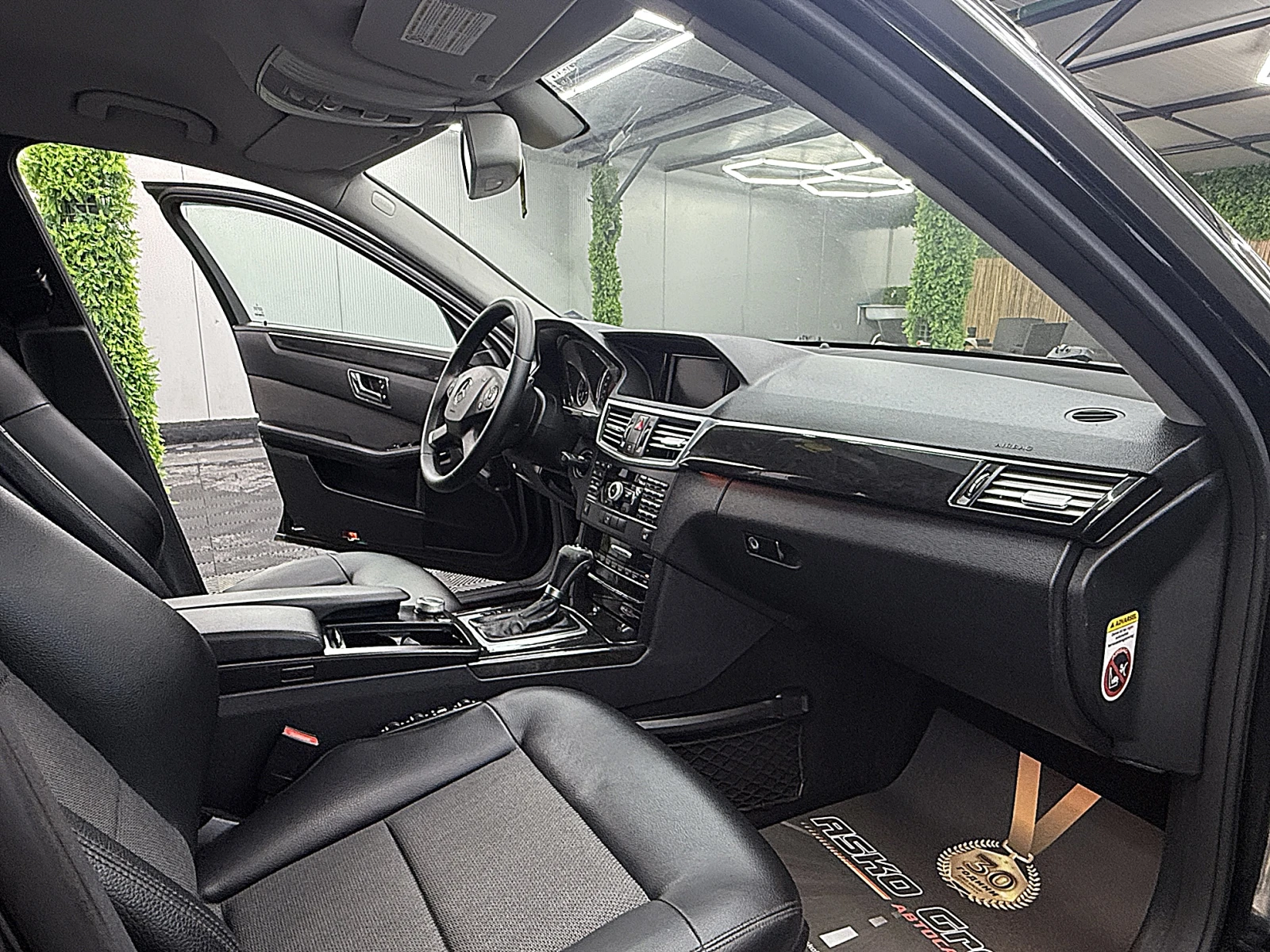 Mercedes-Benz E 250 AMG-LINE/PODGREV/AVANGARDE/СОБСТВЕН ЛИЗИНГ, снимка 10 - Автомобили и джипове - 54454960