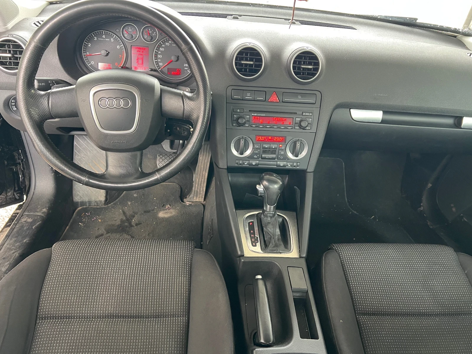 Audi A3 TFSI Sportback 2.0, снимка 10 - Автомобили и джипове - 54477594
