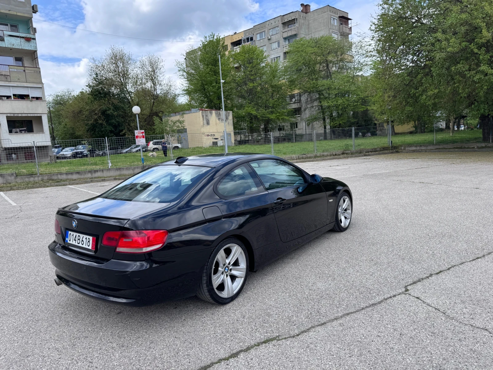 BMW 320 2, 0D avtomat/navi/koja, снимка 4 - Автомобили и джипове - 54484778