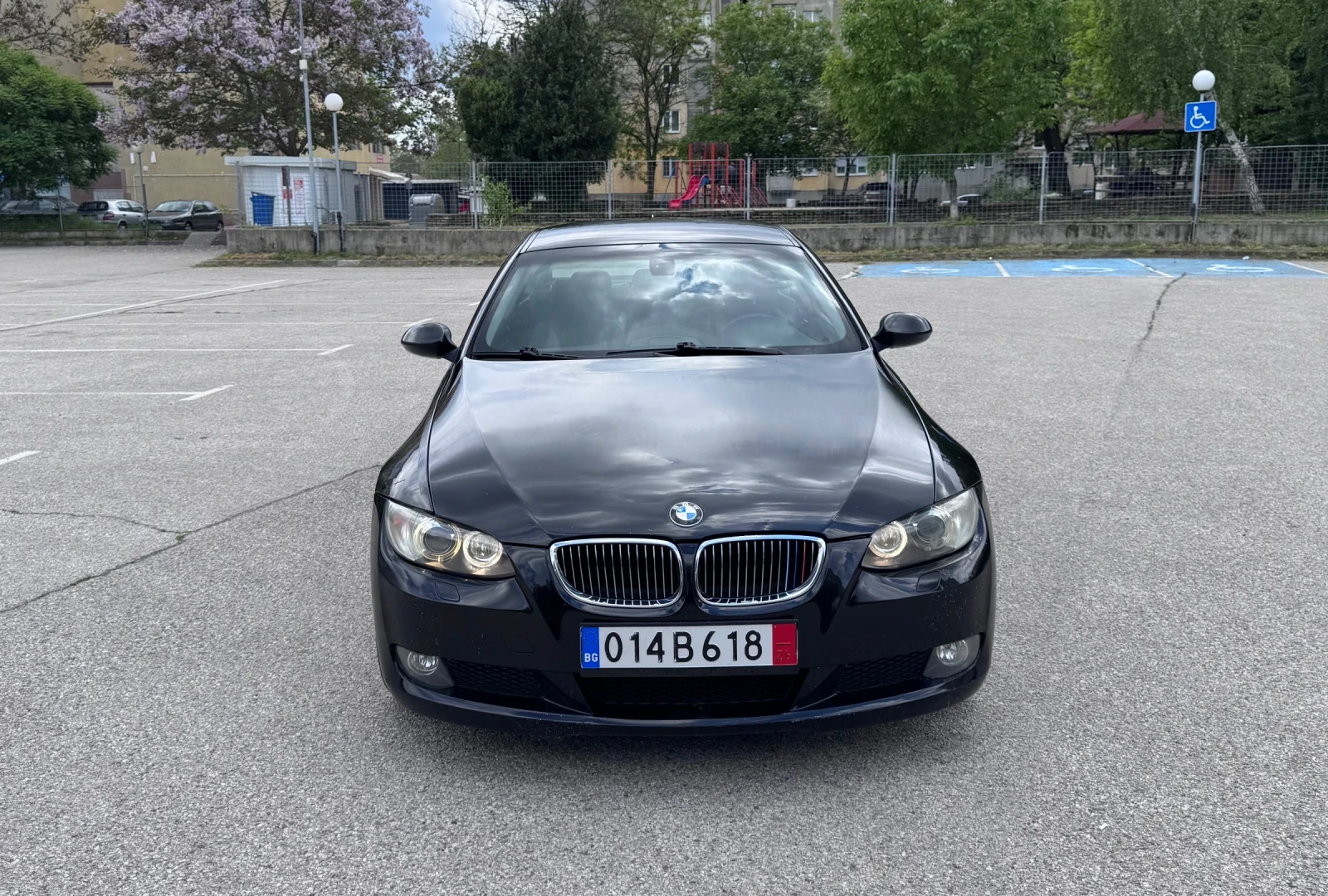BMW 320 2, 0D avtomat/navi/koja, снимка 2 - Автомобили и джипове - 54484778