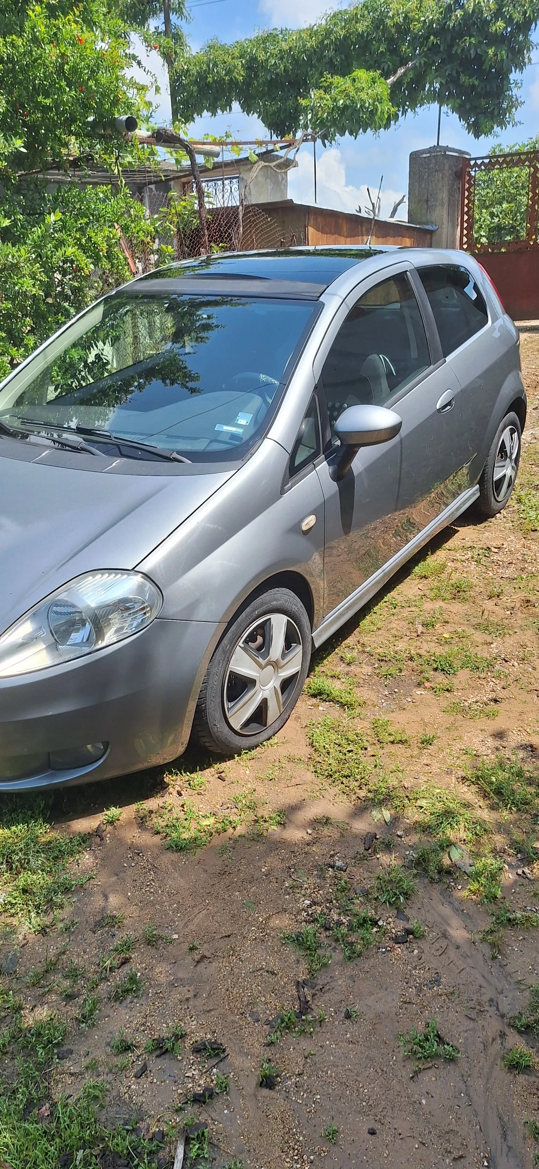 Fiat Punto 1.9 multijet 131 kc, снимка 4 - Автомобили и джипове - 54789429