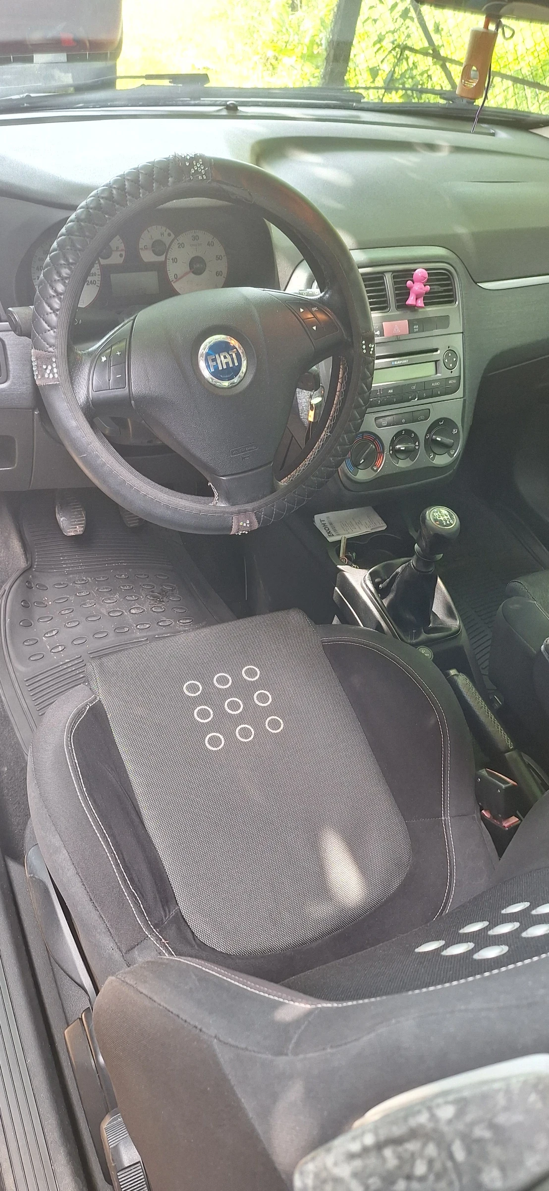 Fiat Punto 1.9 multijet 131 kc, снимка 6 - Автомобили и джипове - 54789429